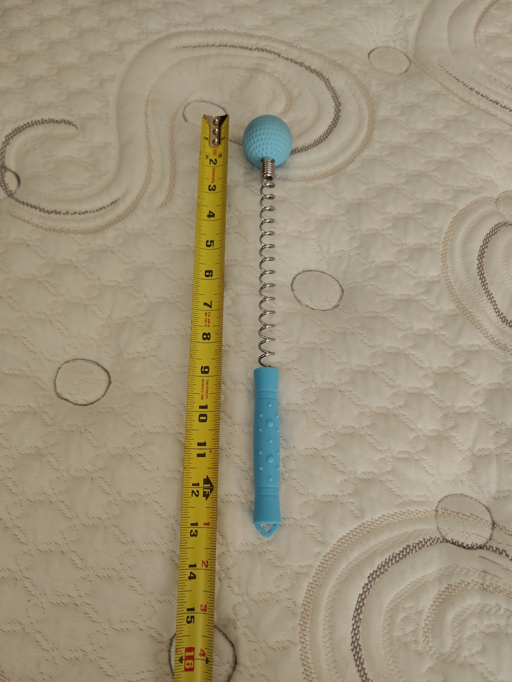Blue Spring-Handle Ball Picker